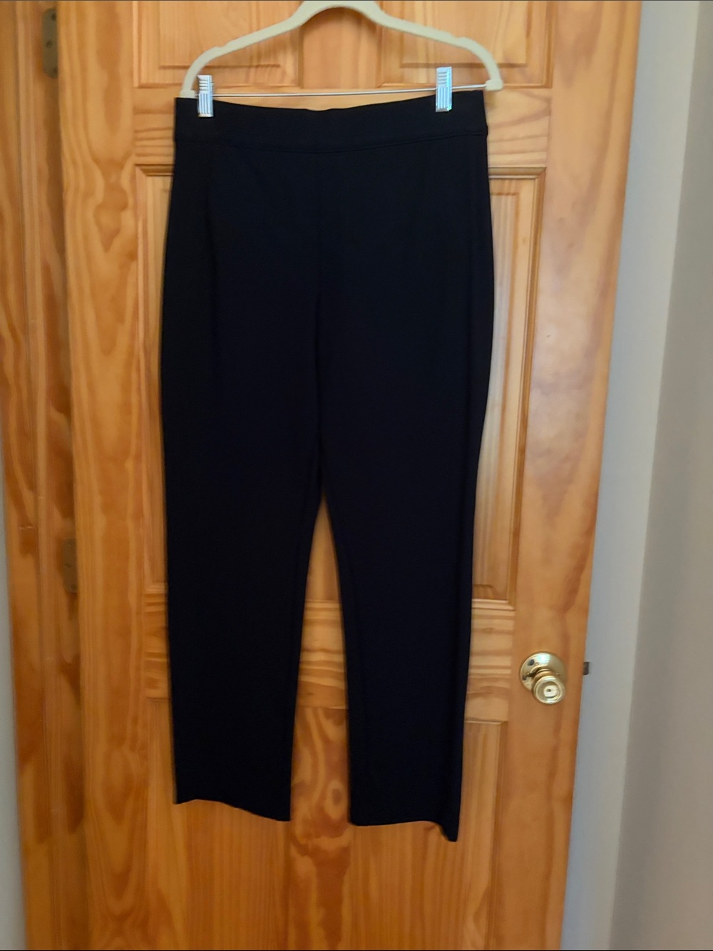 SPANX Black Straight-Leg Pull-On Pants